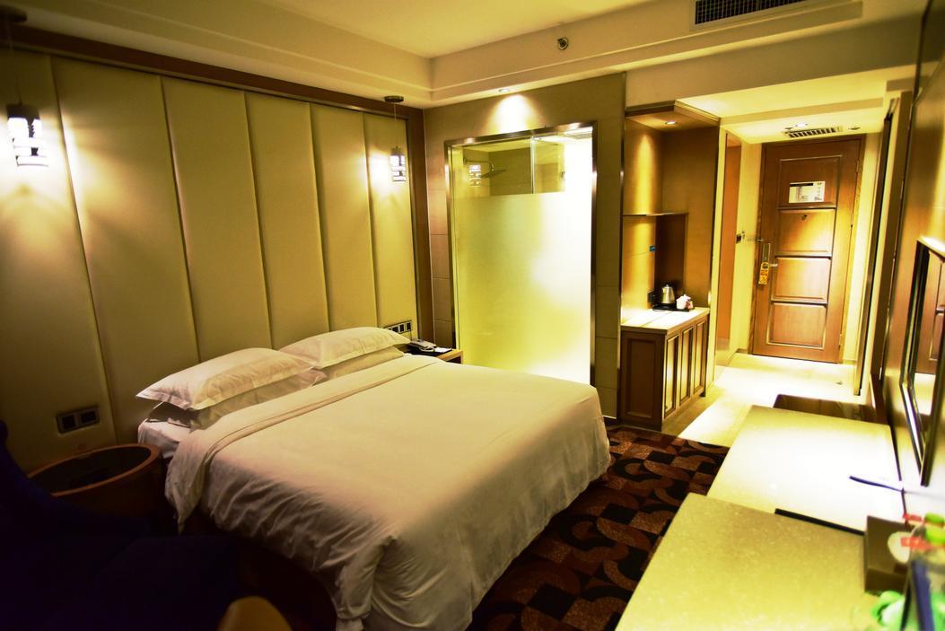 אורומקי Fuke Jirui Hotel מראה חיצוני תמונה